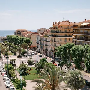 2* Hotel apartamentowy Chateauneuf